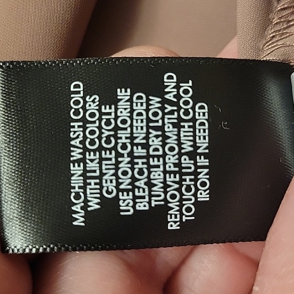 Torrid Dusty Rose Blouse XL - Picture 6 of 7